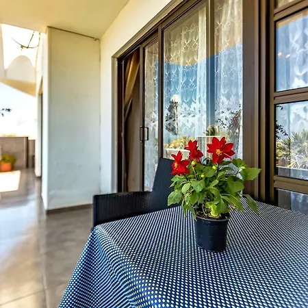 Atalaya Court Apartment *